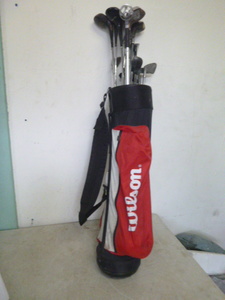 lot 75 image: Set of Golf Clubs with Bag