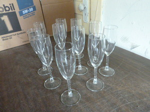 lot 79 image: 11 Champagne Glasses