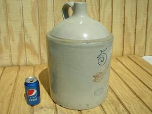 lot 20 image: Antique Redwing 5 Gallon Jug