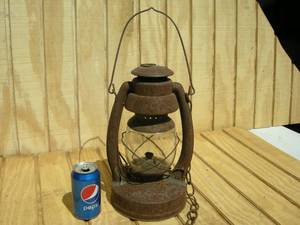 lot 21 image: Vintage Hercules Barn Lantern