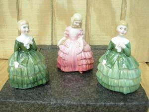 lot 46 image: 3 Royal Doulton Figurines