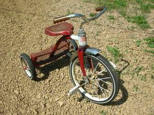 lot 68 image: Vintage AMF Junior Tricycle