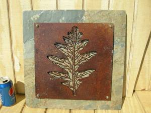 lot 88 image: Native Earth Hanging Decor