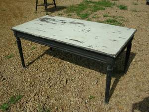 lot 93 image: Antique Wooden Table