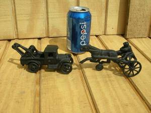 lot 99 image: 2 Cast Iron Toys