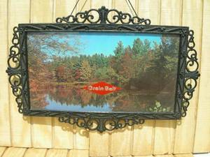 lot 113 image: Vintage Grain Belt Hanging Sign
