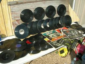 lot 138 image: Old Edison, Victor, Jazz LPs, Records