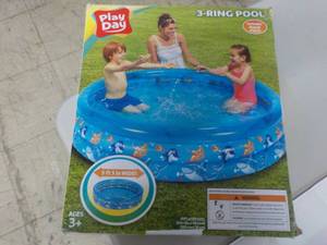 Play Day 3 Ring Pool...