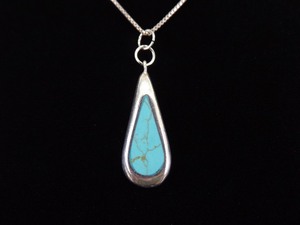 .925 Sterling Silver Inlayed Turquoise Colored Howlite Signed Pendant Necklace