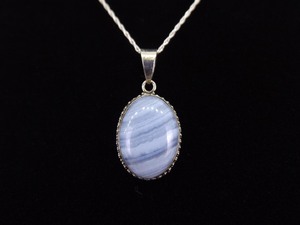 .925 Sterling Silver&nbspBlue Lace Agate Cabochon Pendant Necklace