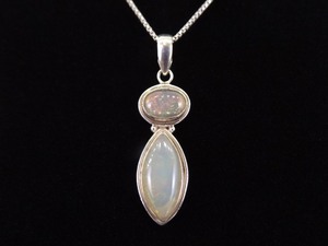 .925 Sterling Silver Moonstone Cabochon Pendant Necklace