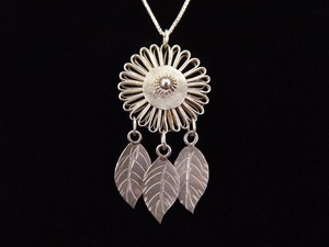 .925 Sterling Silver Navajo Dream Catcher Pendant Necklace