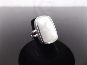 .925 Sterling Silver Inlayed Mother of Pearl&nbspRing Size 5.5