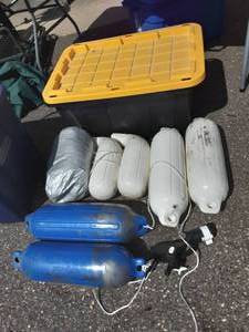 lot 58 image: 6-Fenders, Boat Cover, Rod Holder All In Storage Bin