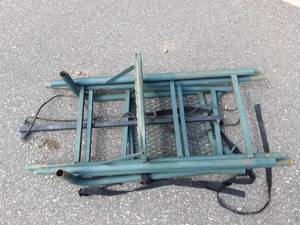 lot 61 image: Deer Stand (Collapsable)