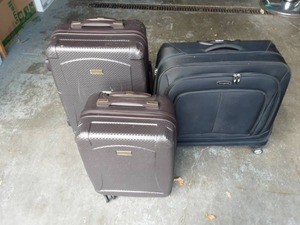 lot 70 image: 3-Pieces Of Luggage (2-Tommy Bahama)