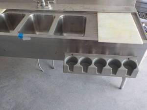 lot 5 image: stainless steel dishwashing station...