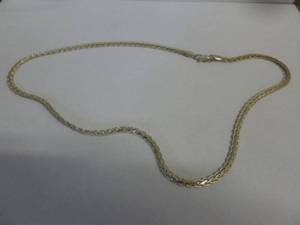 lot 10 image: Silver Necklace