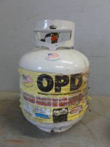 lot 15 image: Propane Tank
