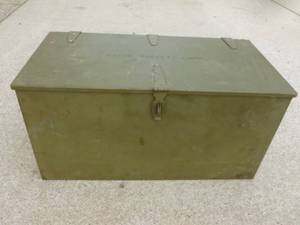 lot 18 image: Vintage Military Item