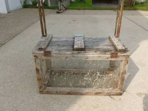lot 23 image: Fish Cage