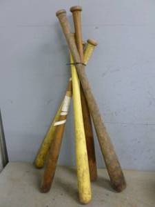 lot 72 image: Vintage Wooden bats