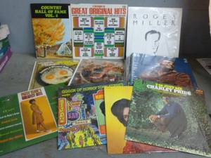 lot 105 image: Vintage Record Albums