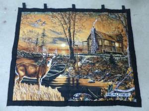 lot 180 image: Wildlife Wall Tapestry