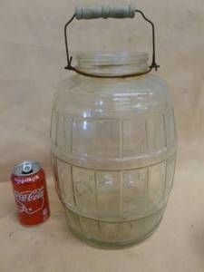 lot 231 image: Vintage Pickle Jar