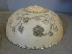 lot 235 image: Antique Lamp Shade