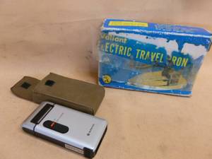 lot 262 image: Vintage Shaver