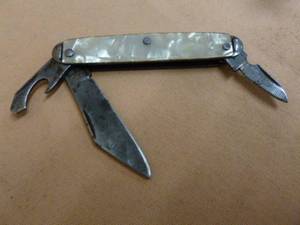 lot 317 image: Vintage Pocket Knife
