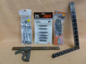 lot 327 image: Tools
