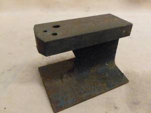 lot 339 image: Vintage Anvil