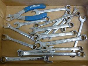 lot 340 image: Tools