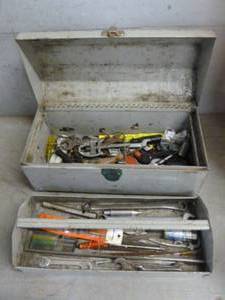 lot 369 image: Vintage Tool Box