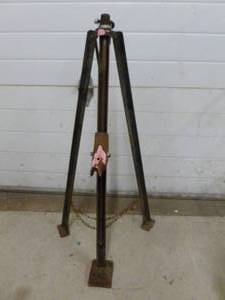 lot 395 image: Vintage Screw Jack