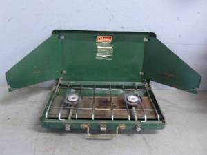 lot 407 image: Coleman Stove