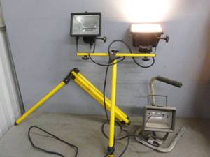 lot 424 image: Shop Lights
