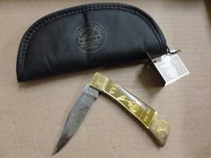 lot 433 image: Collector Knife