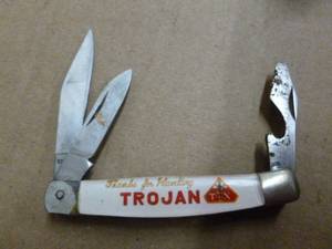 lot 437 image: Vintage Pocket Knife
