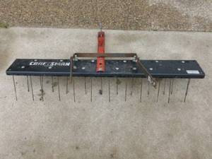 lot 453 image: Lawn Thatcher