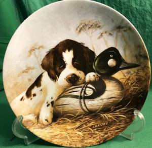 lot 98 image: Fine Feathered Friends English Setters & Dog Tired-The Springer Spaniel Field Puppies Collection Plates - Lynn Kaatz