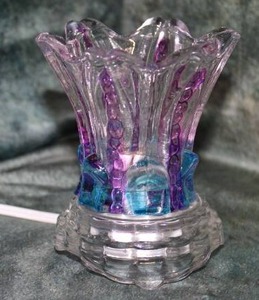 lot 44 image: Small But Mighty LED Nightlight