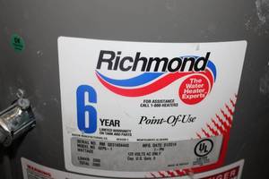 lot 5 image: Richmond 6 Gallon Water Heater