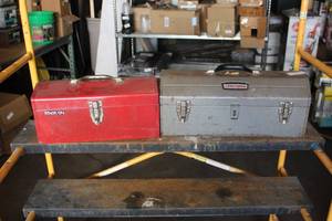 lot 80 image: Craftsman & Stack-on Metal Tool Boxes