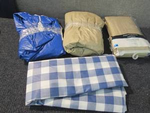 4 PEVA TableCloths...