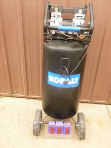 Kobalt 26 gal air compressor. Good used condition. Tested & works. As shown.