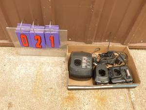 Flat of 3 Craftsman 19.2 volt chargers. Appear new. As shown.