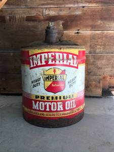 lot 96 image: Vintage Motor oil  can